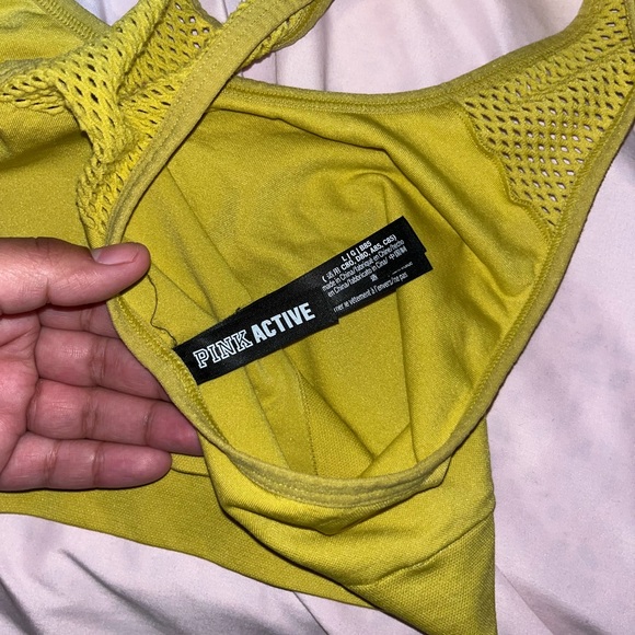 Womens Pink sports bra - Picture 3 of 4